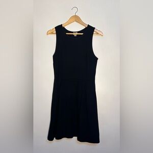 Black Sleeveless Dress with Pockets